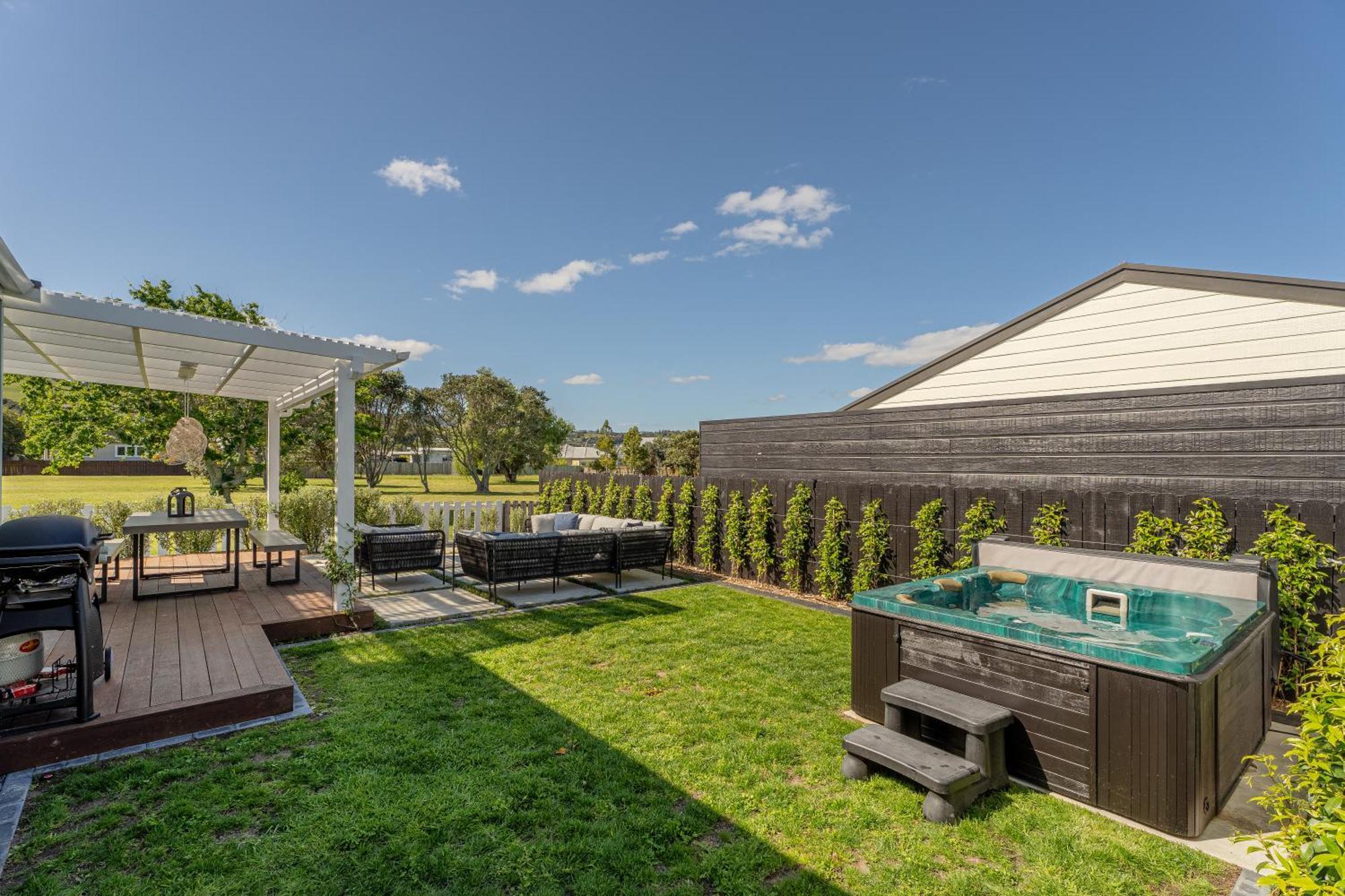 Blue Belle Cottage Whitianga Exterior foto
